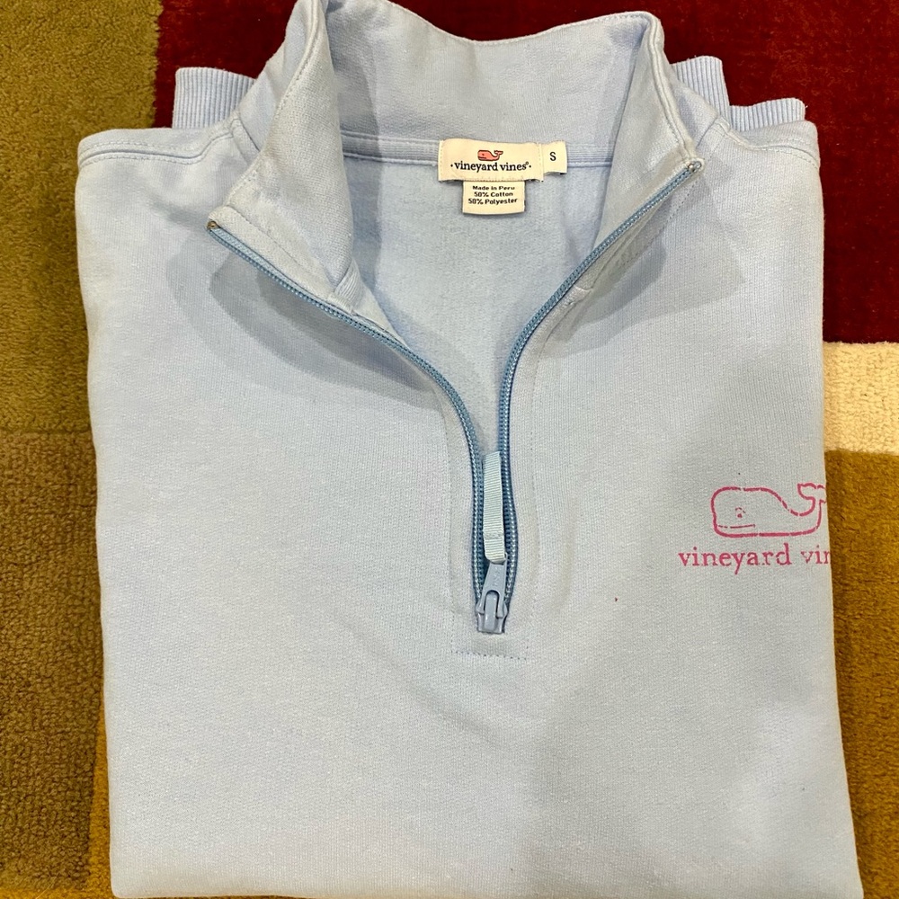 Vineyard Vines sweater
